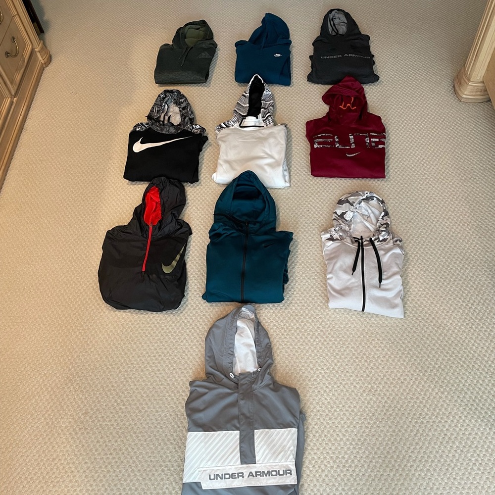 Mens hoodie bundle!!